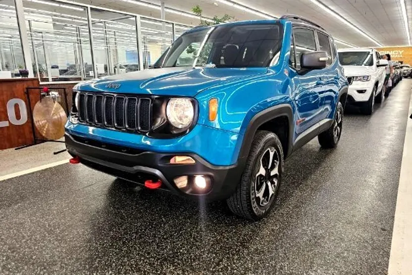 2019 Jeep Renegade Trailhawk photo 1