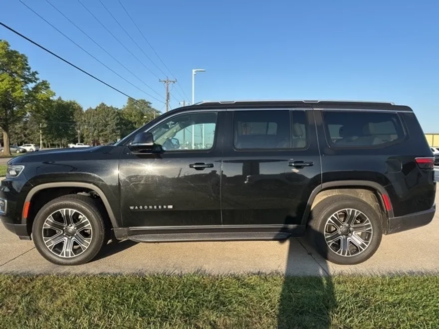 2022 Jeep Wagoneer Series III photo 1