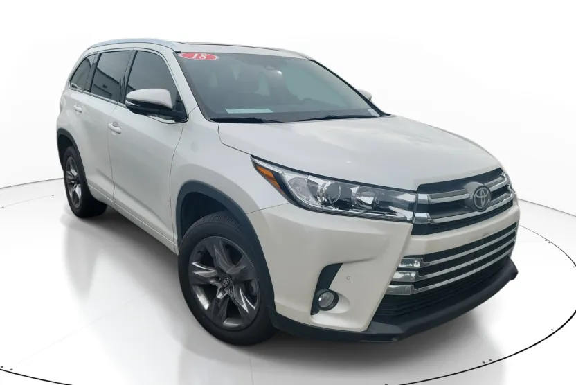 2018 Toyota Highlander Limited Platinum photo 1