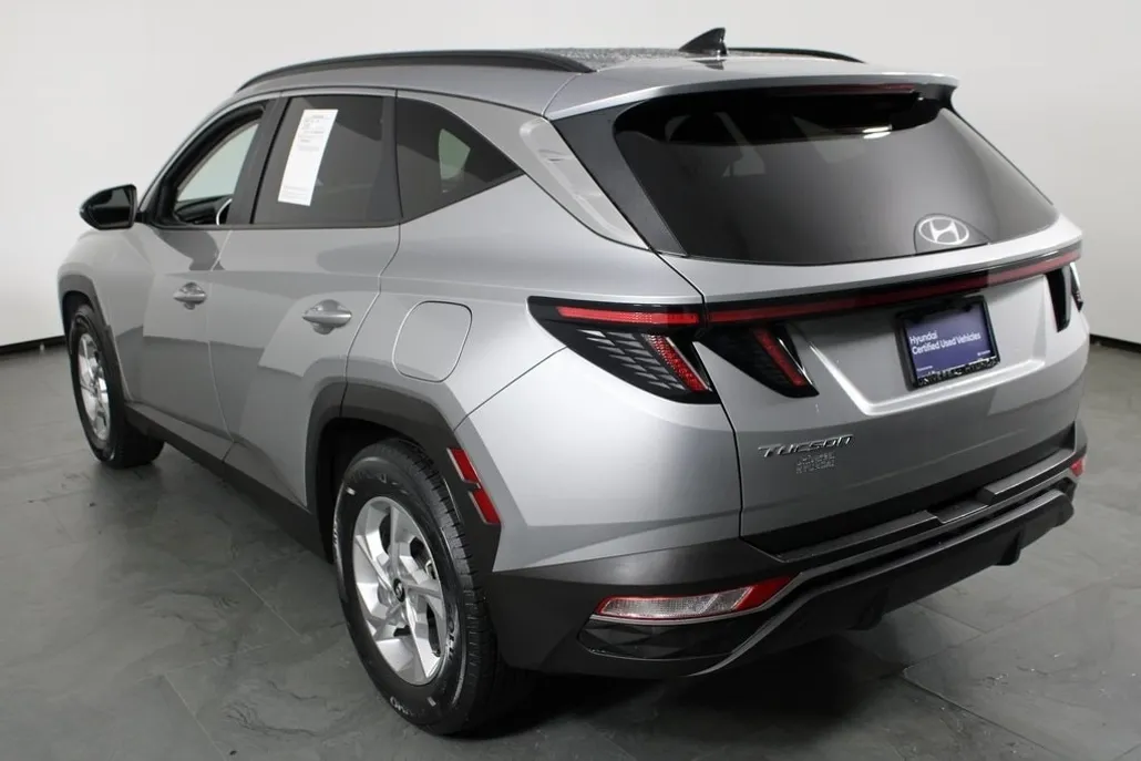 2023 Hyundai Tucson SEL photo 1