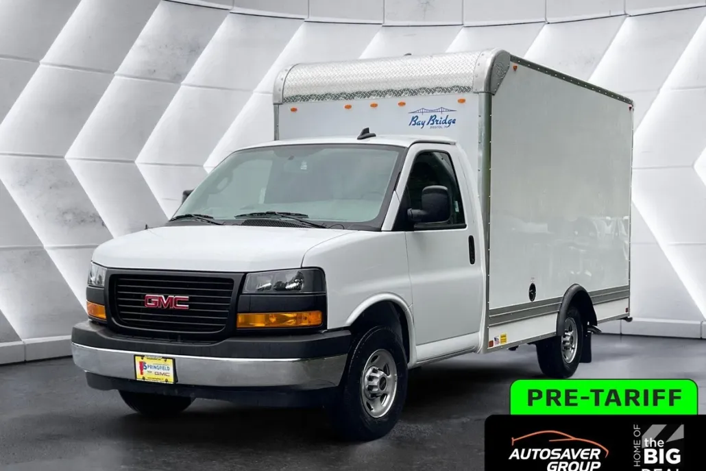 2025 Gmc Savana Cutaway 3500 photo 1