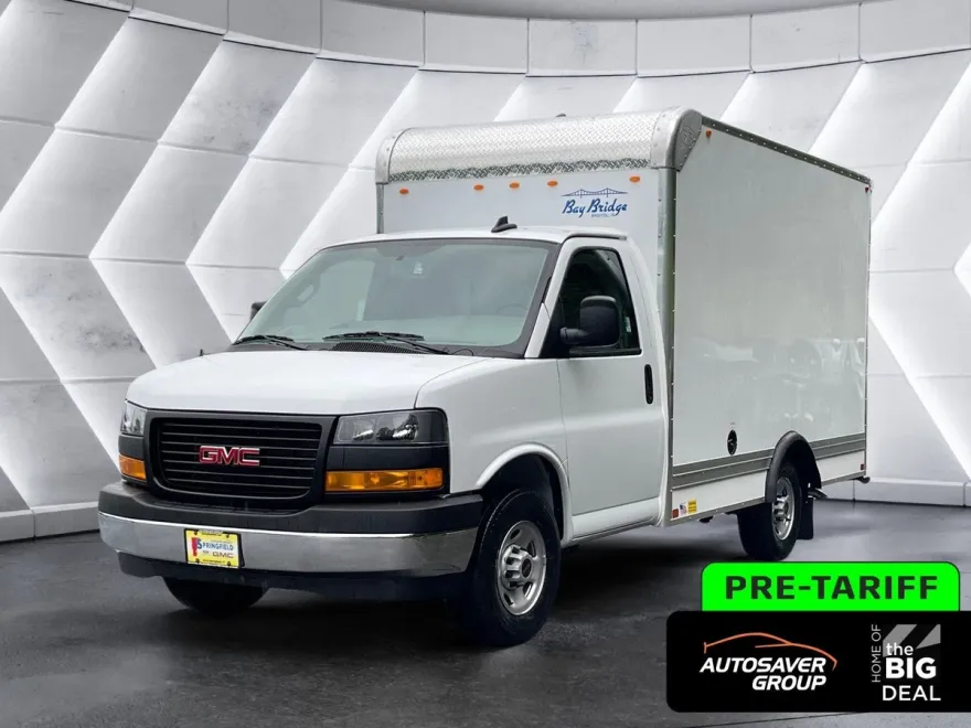 2025 Gmc Savana Cutaway 3500 photo 1