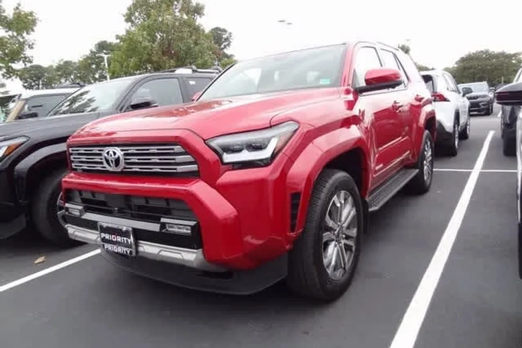 2025 Toyota 4Runner Limited photo 1