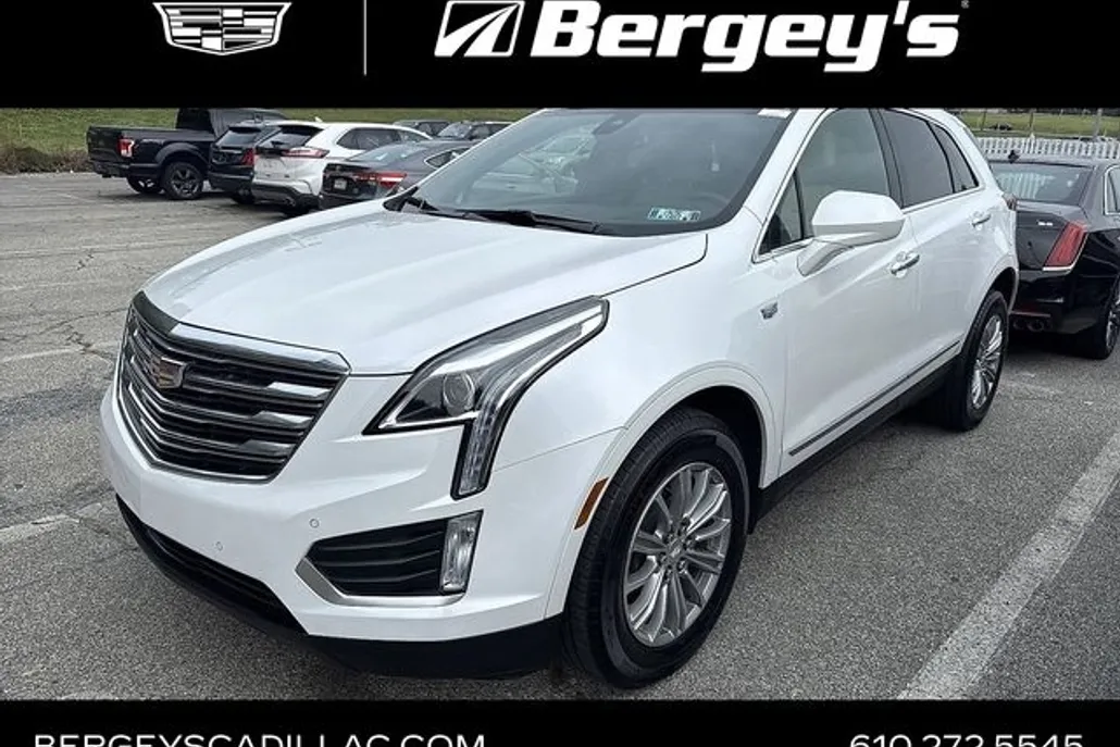 2019 Cadillac XT5 Luxury photo 1