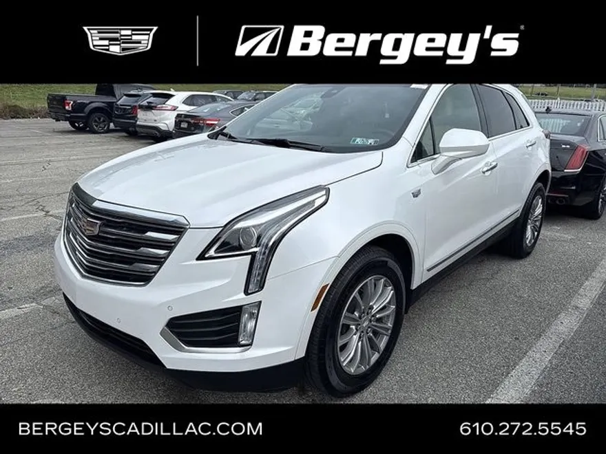 2019 Cadillac XT5 Luxury photo 1