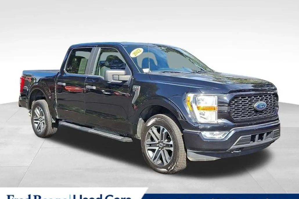 2022 Ford F-150 XL photo 1
