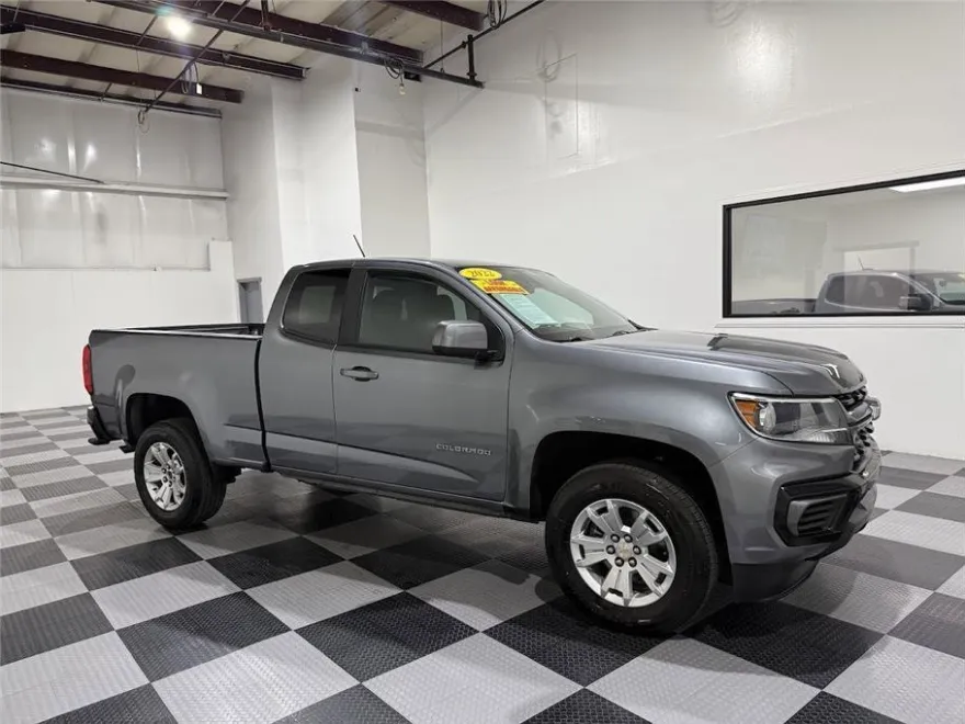2022 Chevrolet Colorado LT photo 1