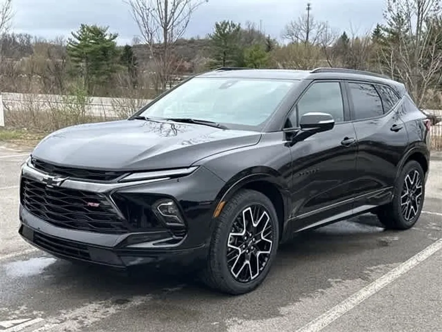 2023 Chevrolet Blazer RS photo 1