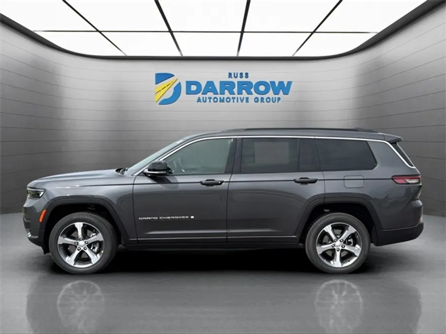2025 Jeep Grand Cherokee Limited photo 1