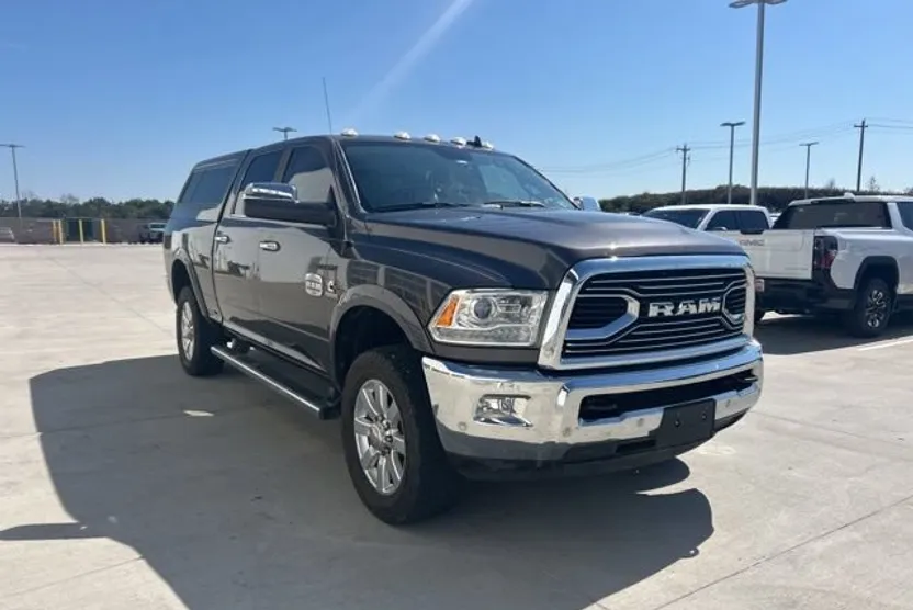 2018 Ram 2500 Longhorn photo 1