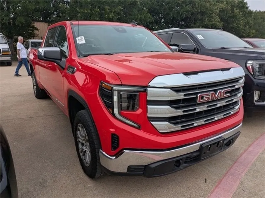 2023 Gmc Sierra SLE photo 1
