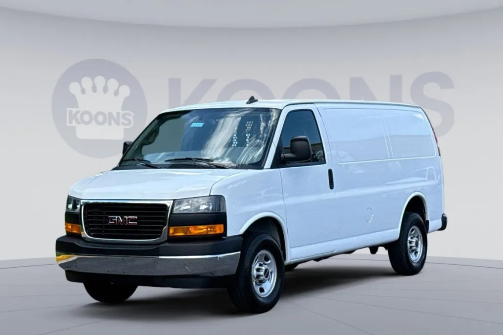 2023 Gmc Savana 2500 Cargo photo 1