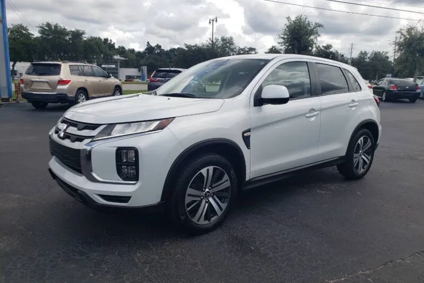 2022 Mitsubishi Outlander Sport ES photo 1