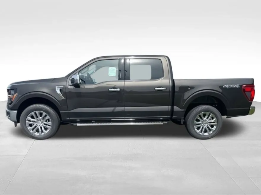 2024 Ford F-150 XLT photo 1