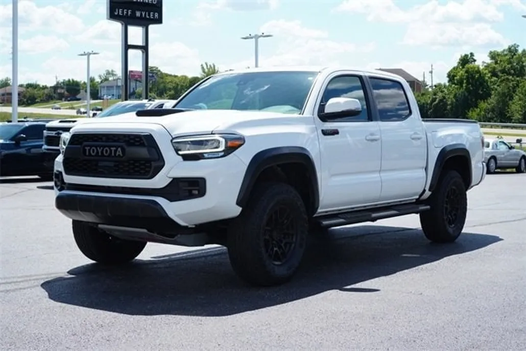 2021 Toyota Tacoma TRD Pro photo 1