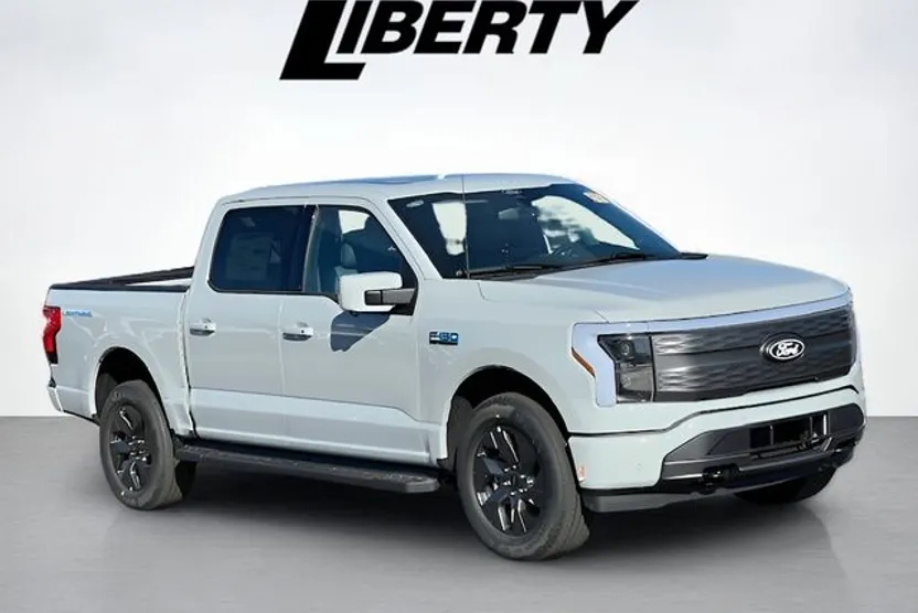 2025 Ford F-150 Lightning Lariat photo 1