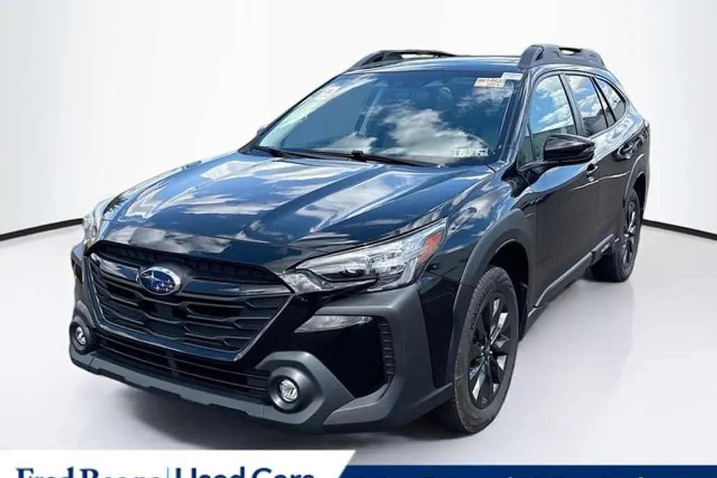 2023 Subaru Outback Onyx Edition photo 1