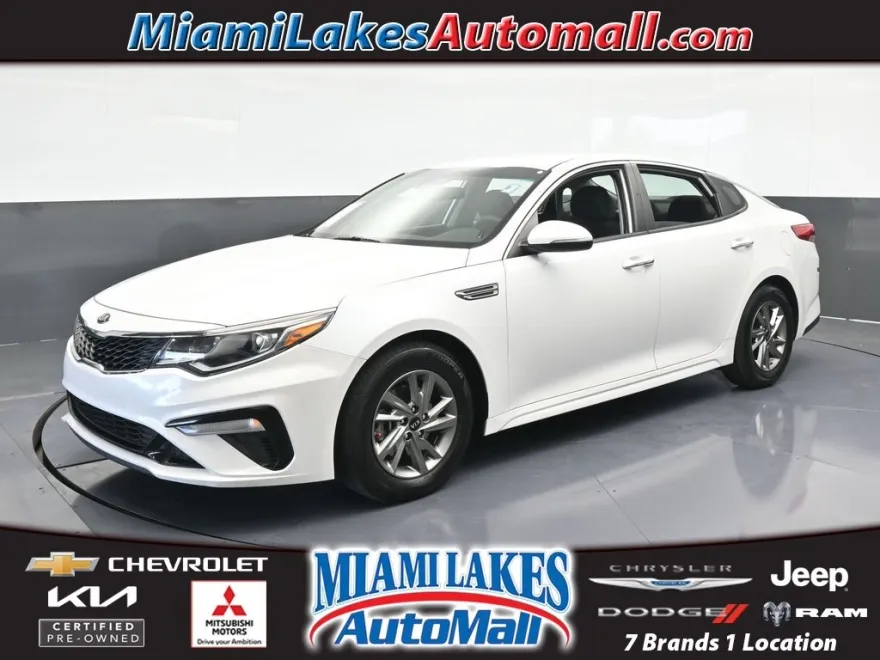 2019 Kia Optima LX photo 1