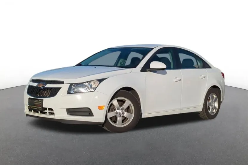 2013 Chevrolet Cruze photo 1
