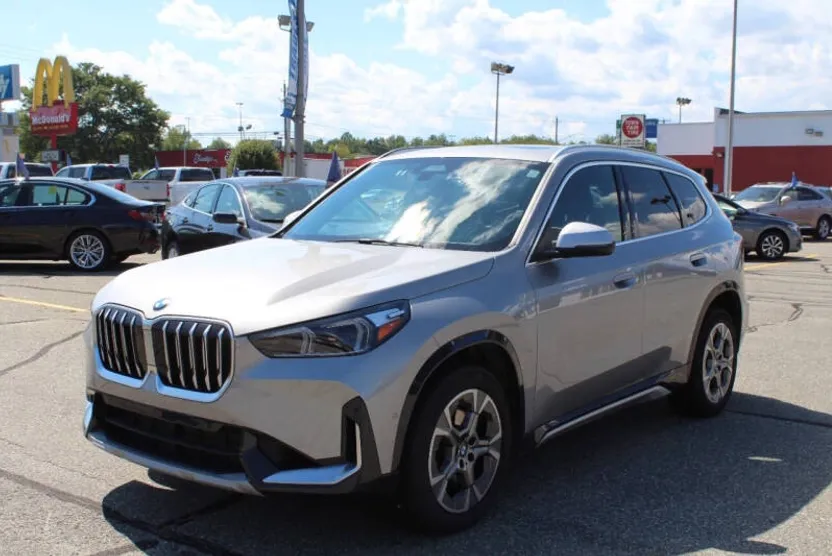2024 Bmw X1 XDrive28i photo 1
