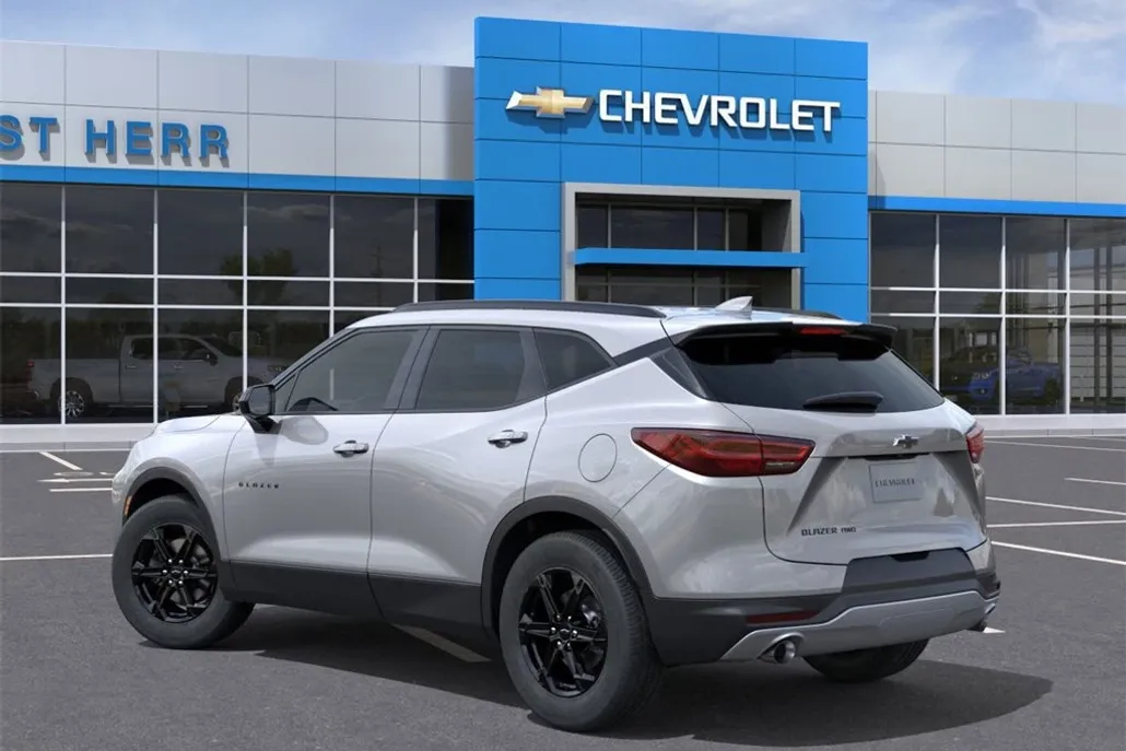 2025 Chevrolet Blazer 2LT photo 1