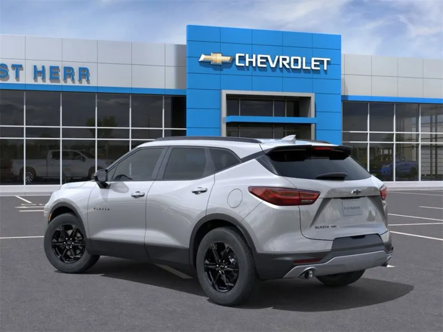 2025 Chevrolet Blazer 2LT photo 1