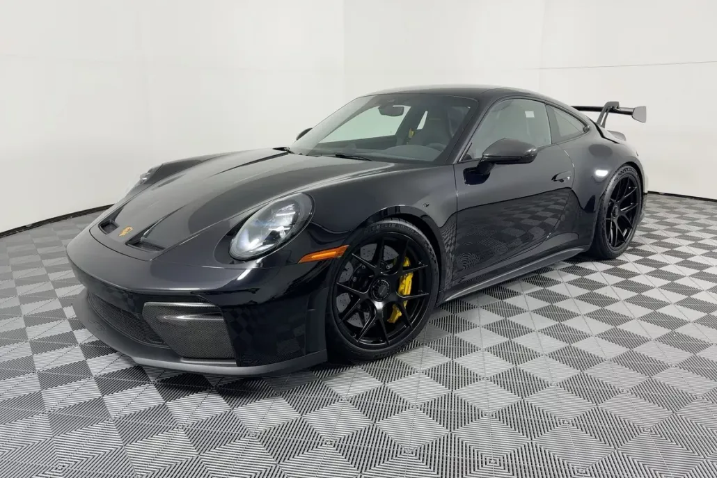 2025 Porsche 911 GT3 photo 1