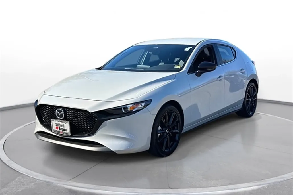 2025 Mazda Mazda3 2.5 Select Sport photo 1