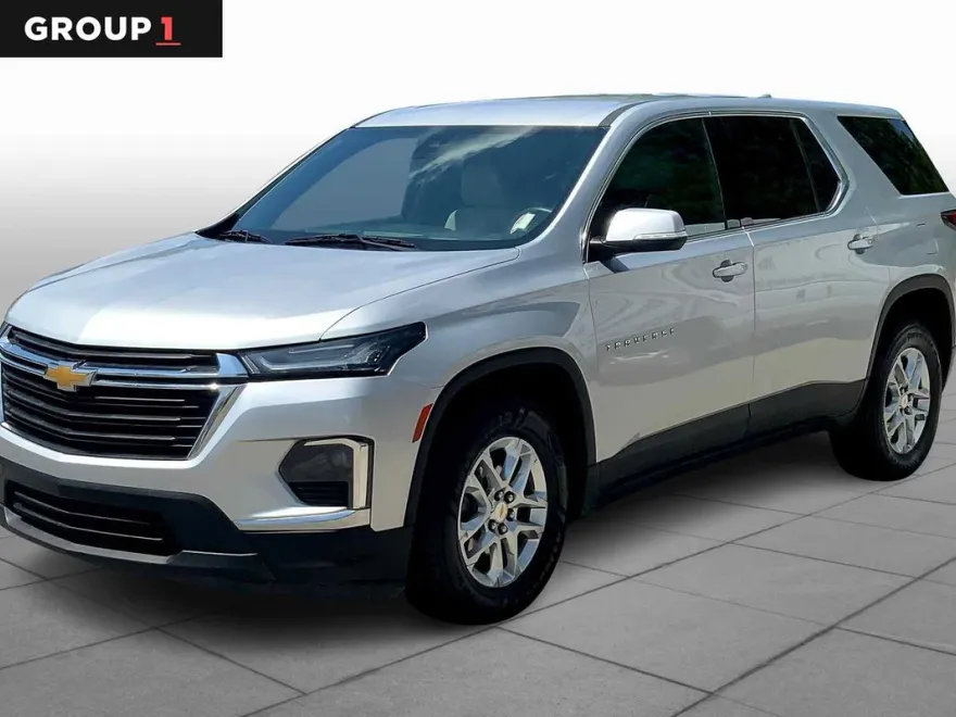 2022 Chevrolet Traverse L photo 1