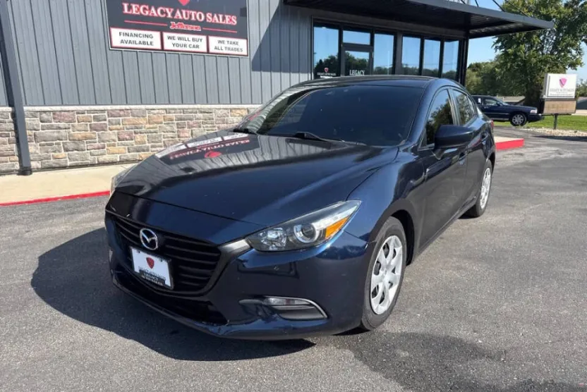 2018 Mazda Mazda3 Sport Sedan photo 1