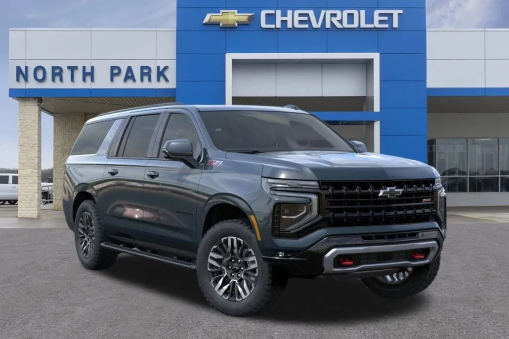 2026 Chevrolet Suburban Z71 photo 1