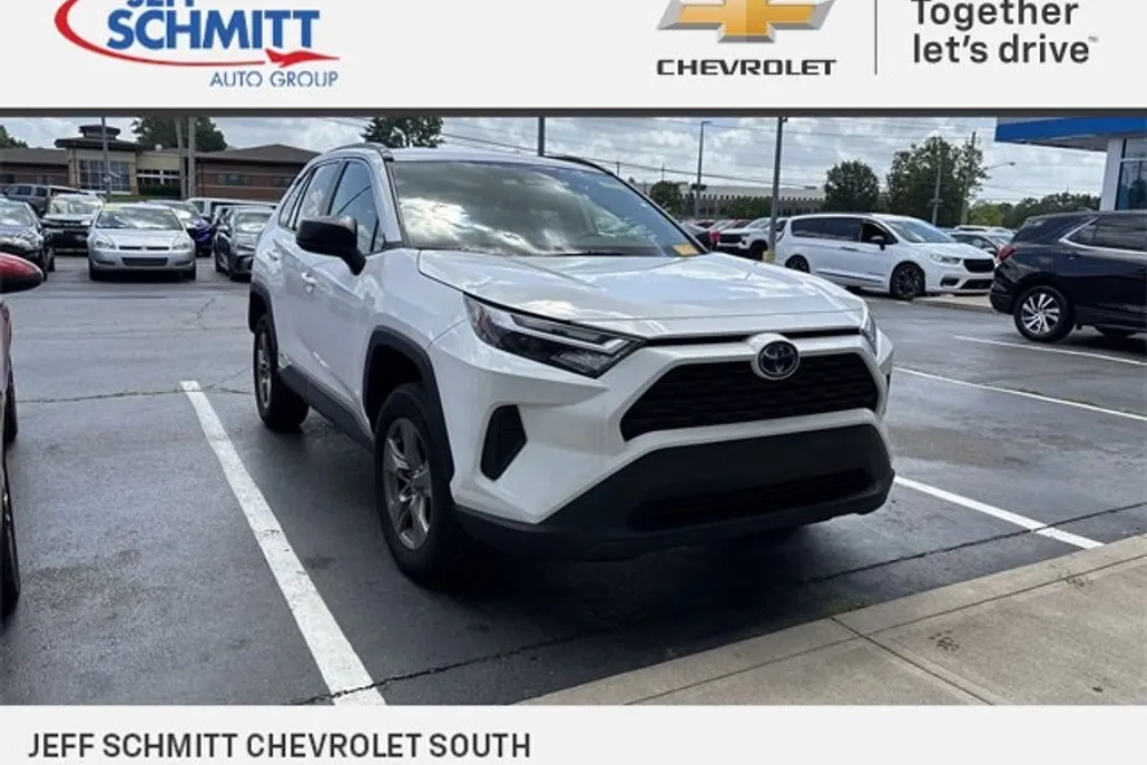 2023 Toyota RAV4 Hybrid LE photo 1