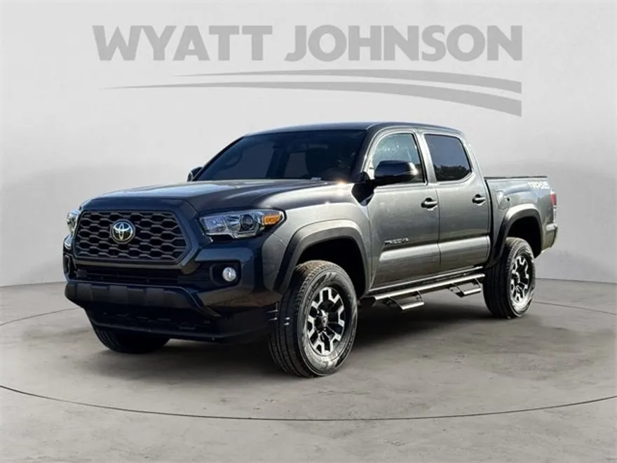 2023 Toyota Tacoma TRD Off-Road V6 photo 1