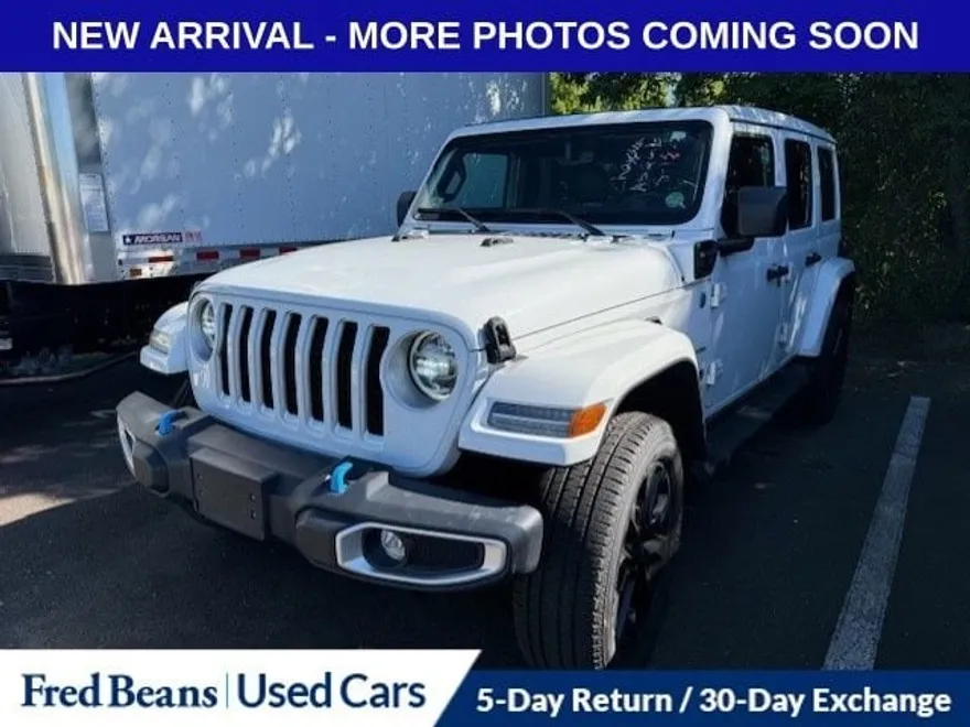 2022 Jeep Wrangler 4xe Unlimited Sahara photo 1