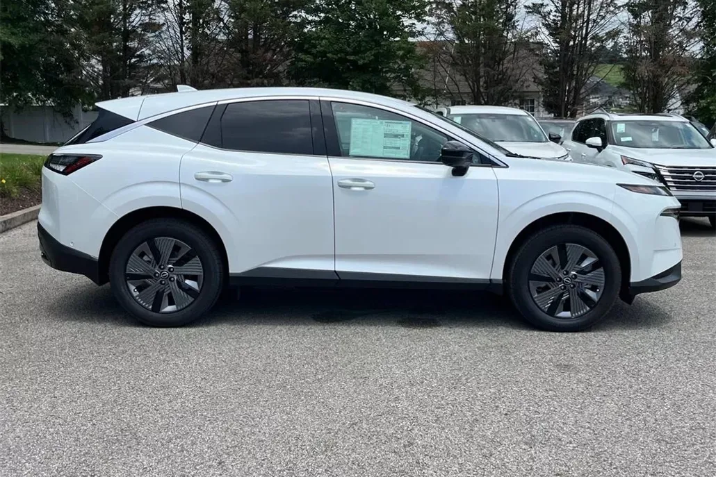 2025 Nissan Murano SL photo 1
