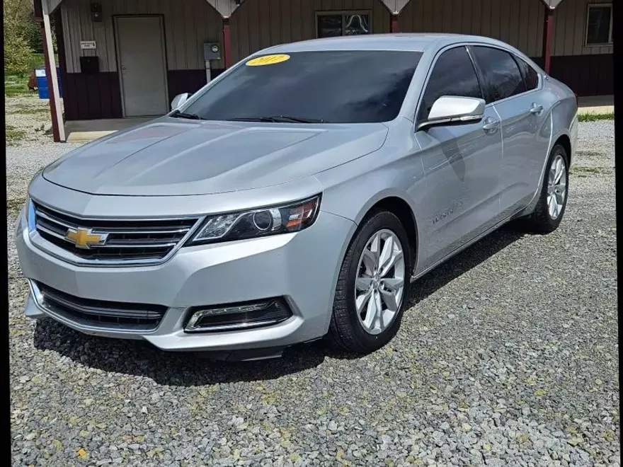 2018 Chevrolet Impala 1LT photo 1