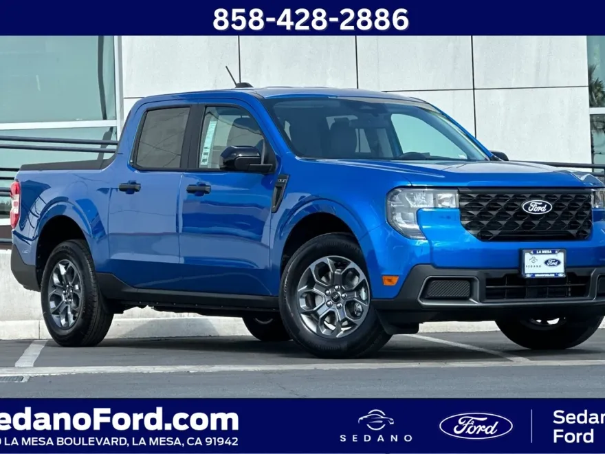 2025 Ford Maverick XLT photo 1