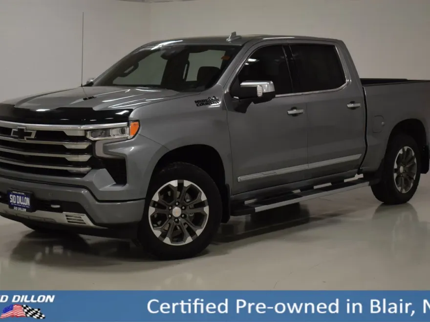 2023 Chevrolet Silverado 1500 High Country photo 1