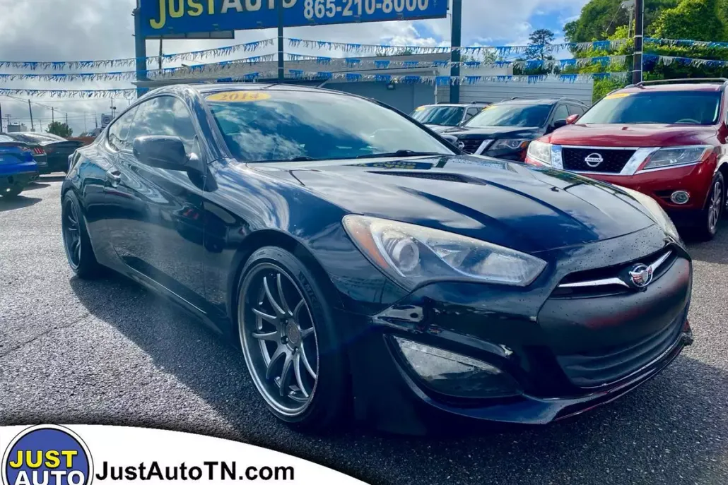 2014 Hyundai Genesis Coupe 2.0T Premium photo 1