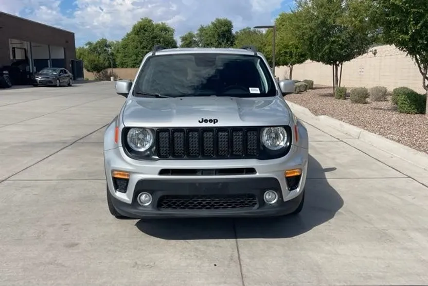 2020 Jeep Renegade Latitude photo 1