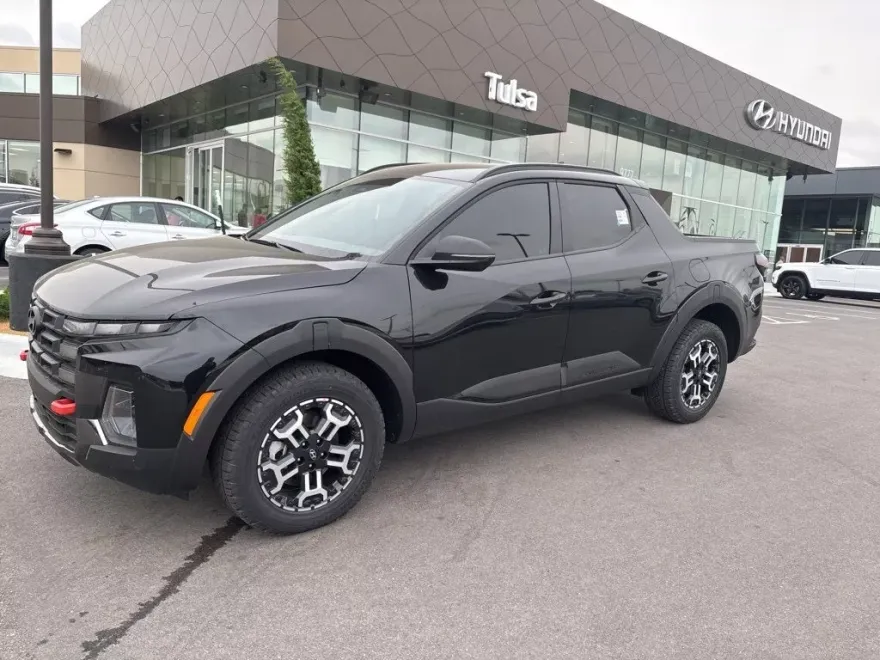 2025 Hyundai Santa Cruz XRT photo 1