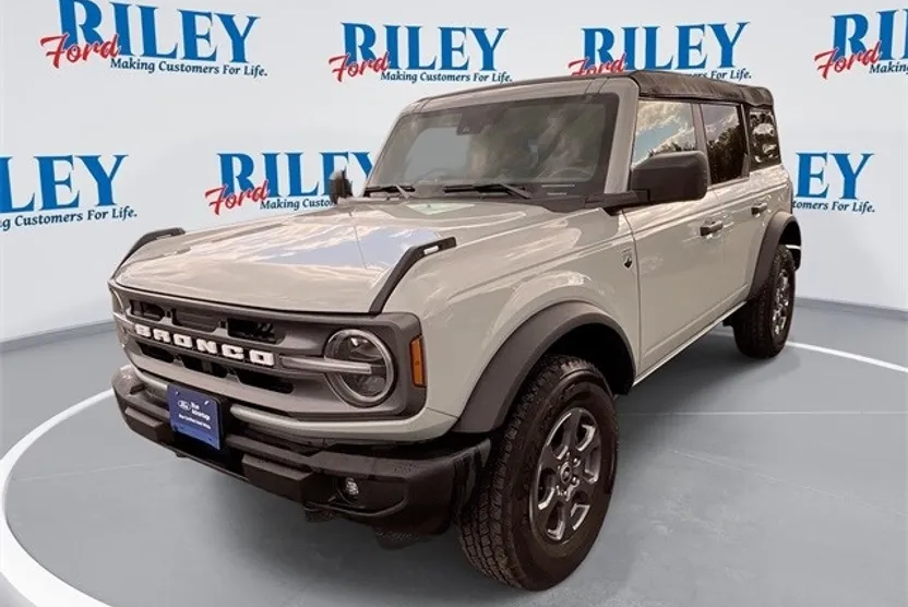 2024 Ford Bronco Big Bend photo 1