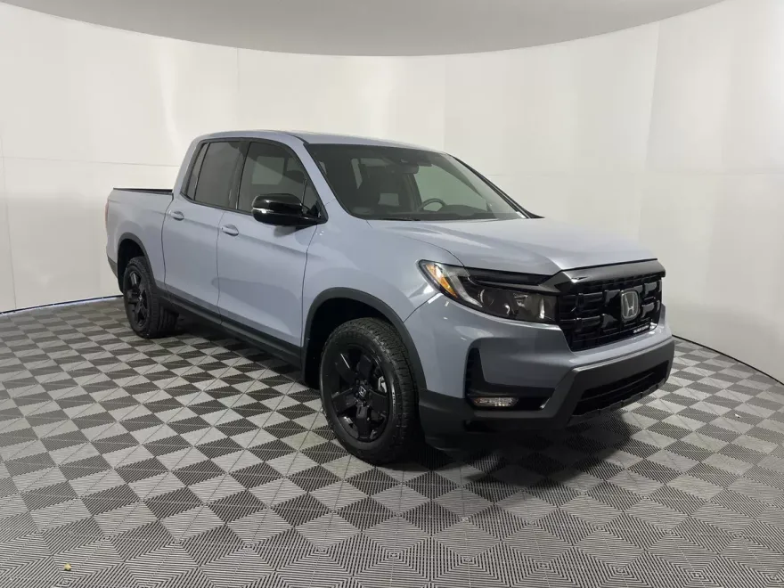 2025 Honda Ridgeline Black Edition photo 1