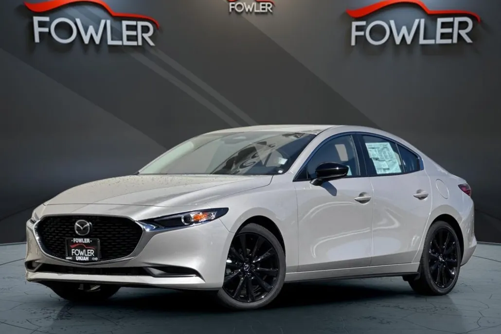2025 Mazda Mazda3 2.5 Select Sport photo 1