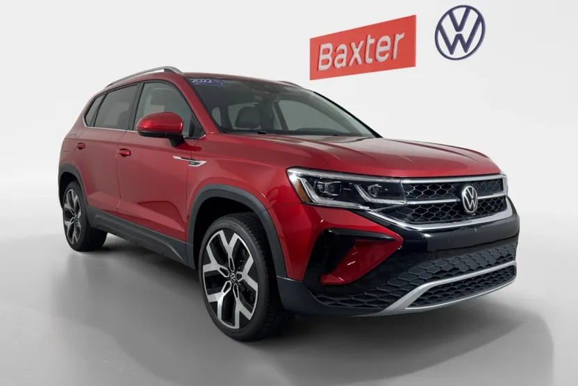 2022 Volkswagen Taos SEL photo 1