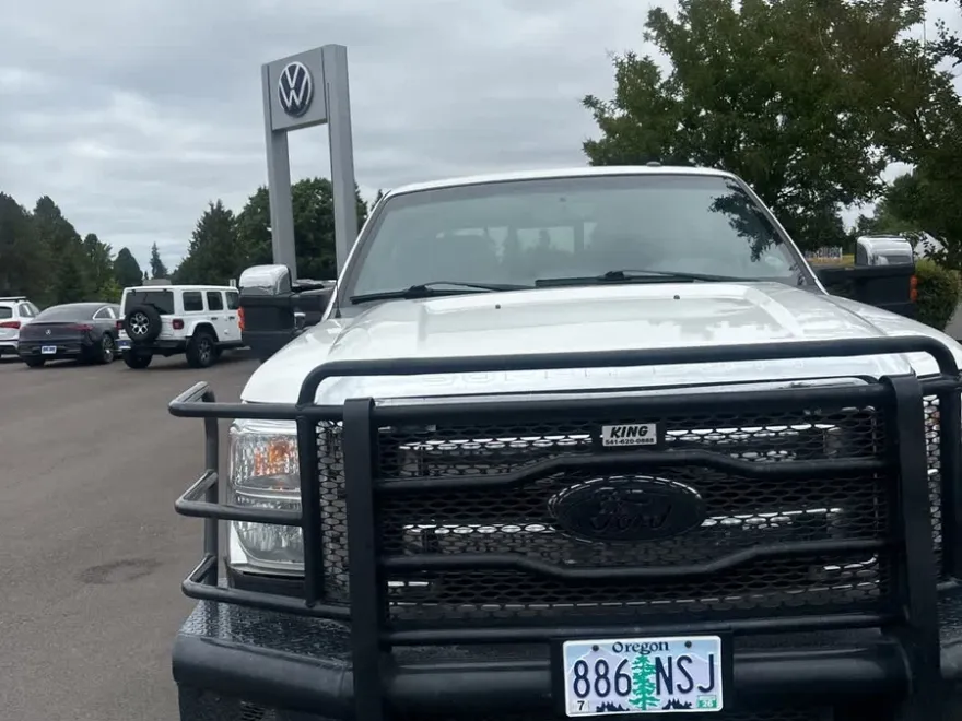 2016 Ford F-350 photo 1