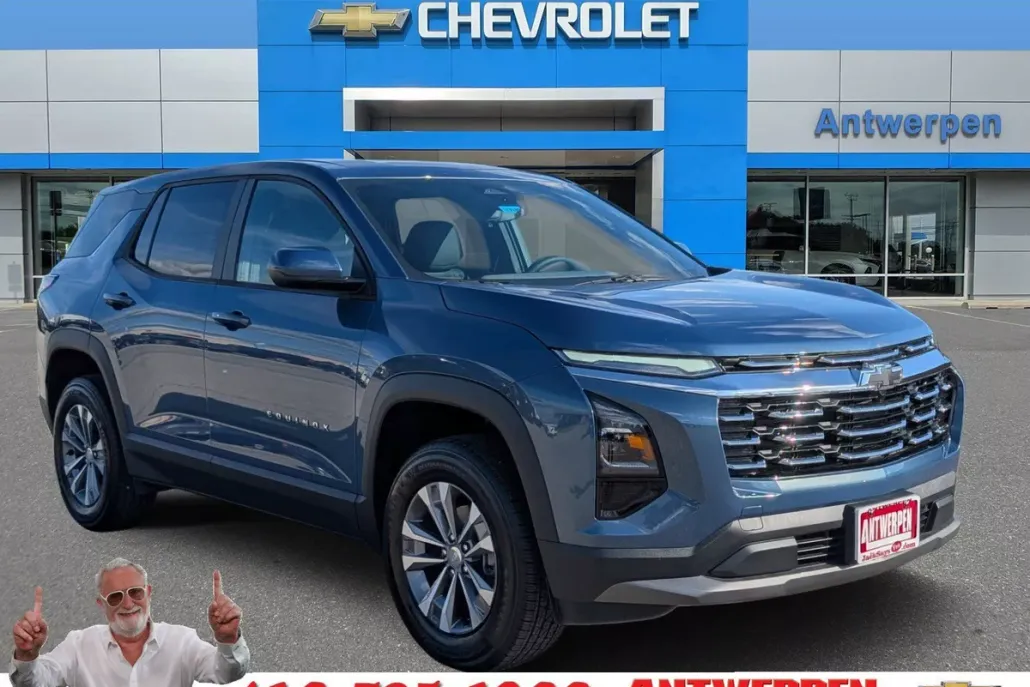 2026 Chevrolet Equinox LT photo 1
