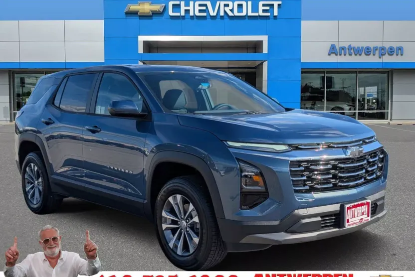 2026 Chevrolet Equinox LT photo 1