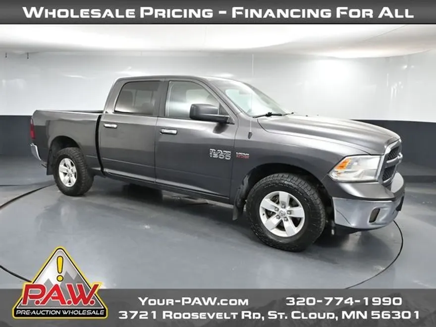 2017 Ram 1500 SLT photo 1