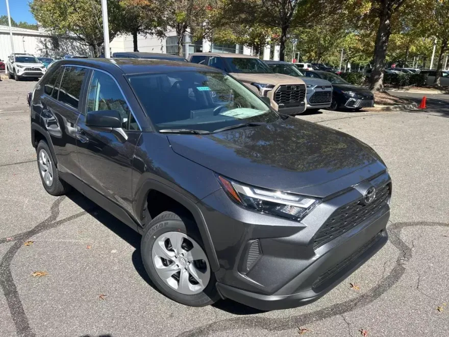 2025 Toyota RAV4 LE photo 1